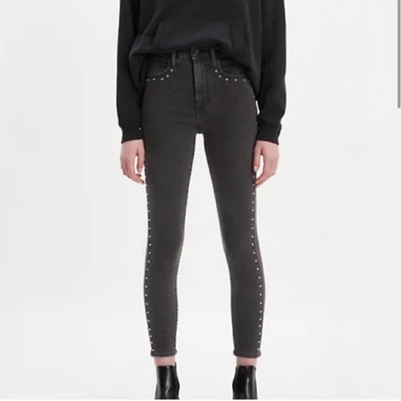 Black Studded Levi’s Skinny Jean Mile High - Picture 1 of 6